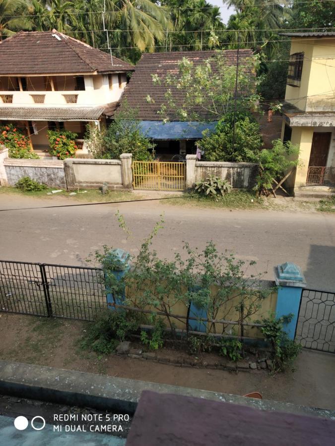 Suvarna Holiday Home Kashid Esterno foto