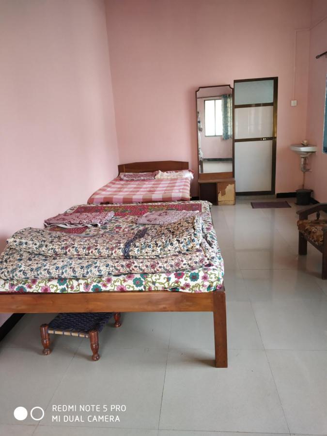 Suvarna Holiday Home Kashid Esterno foto